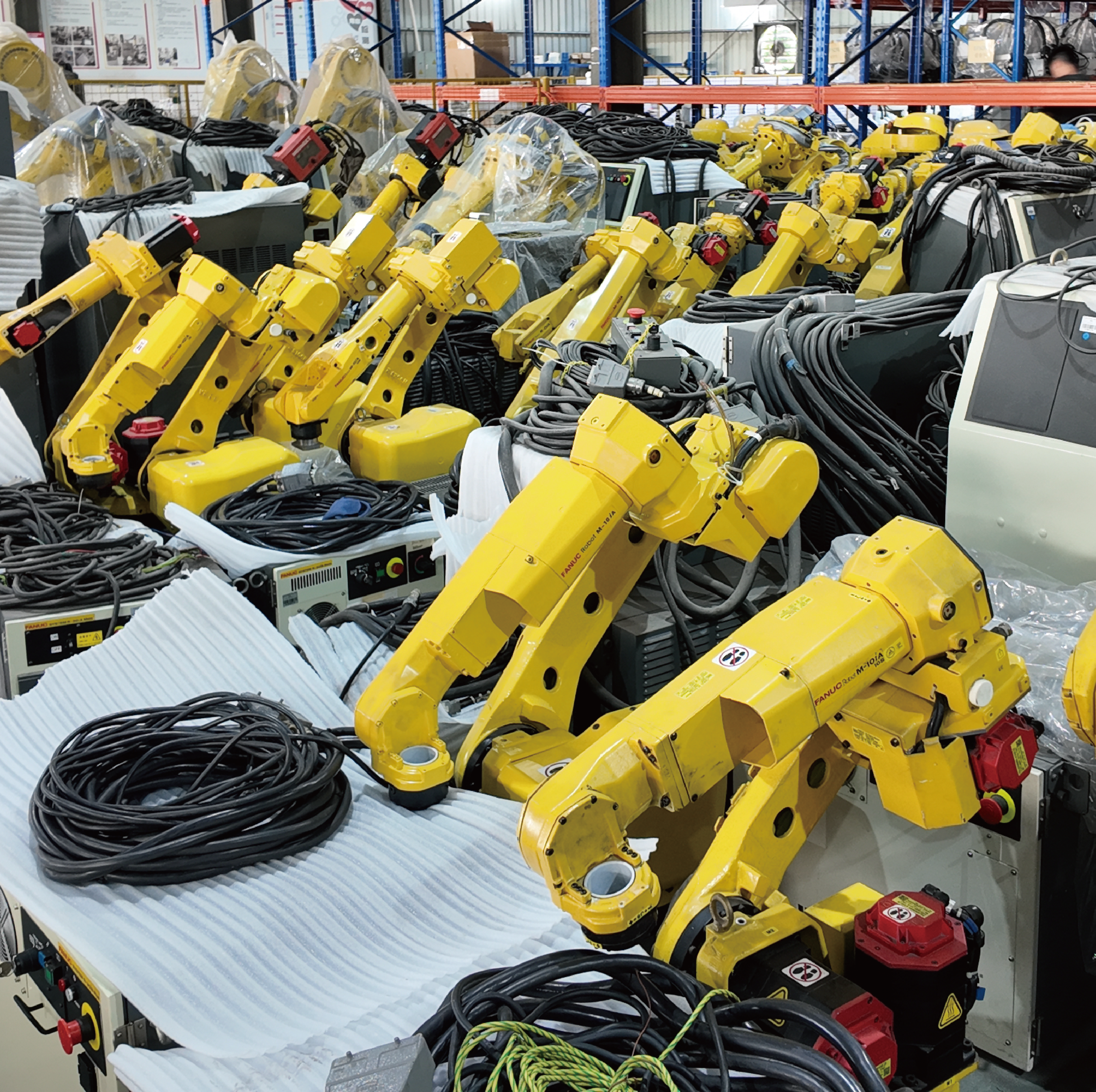FANUC R-2000iC